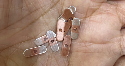 Gümüş inlay zolaqdan hazırlanmış ştamplama üçün göndərmə